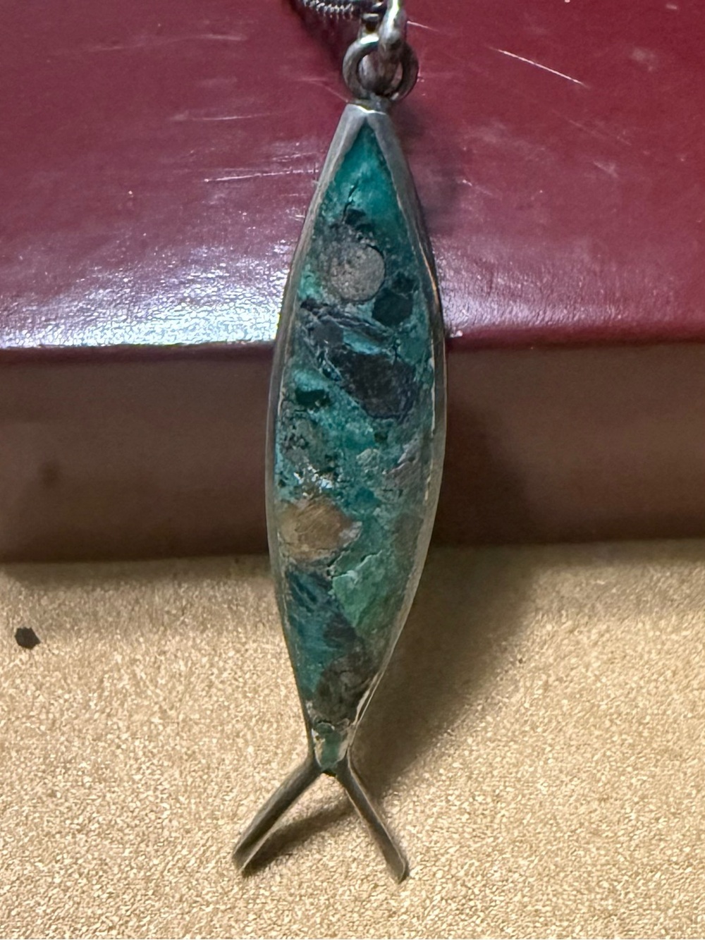 Beautiful Vintage Mexico sterling crushed inlay ichthys fish pendant necklace